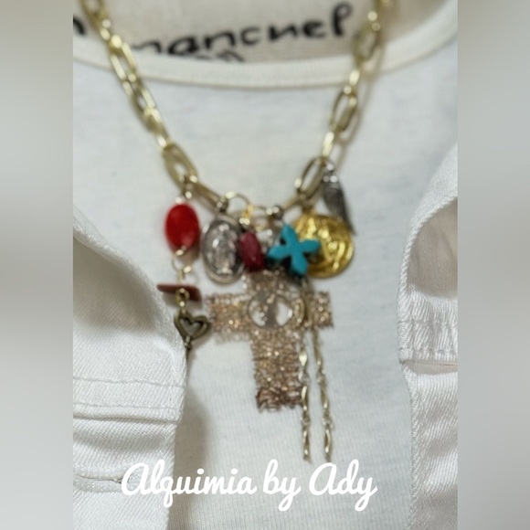 Multi charms turquoise and red Coral necklace - Picture 3 of 5